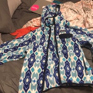 Women’s Patagonia jacket with hoodie.